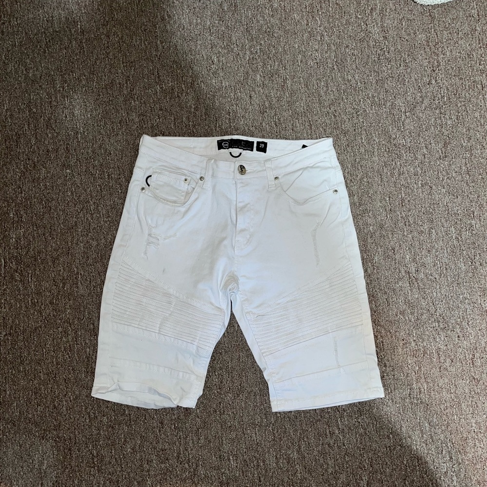 South Pole White Ripped Shorts US29
